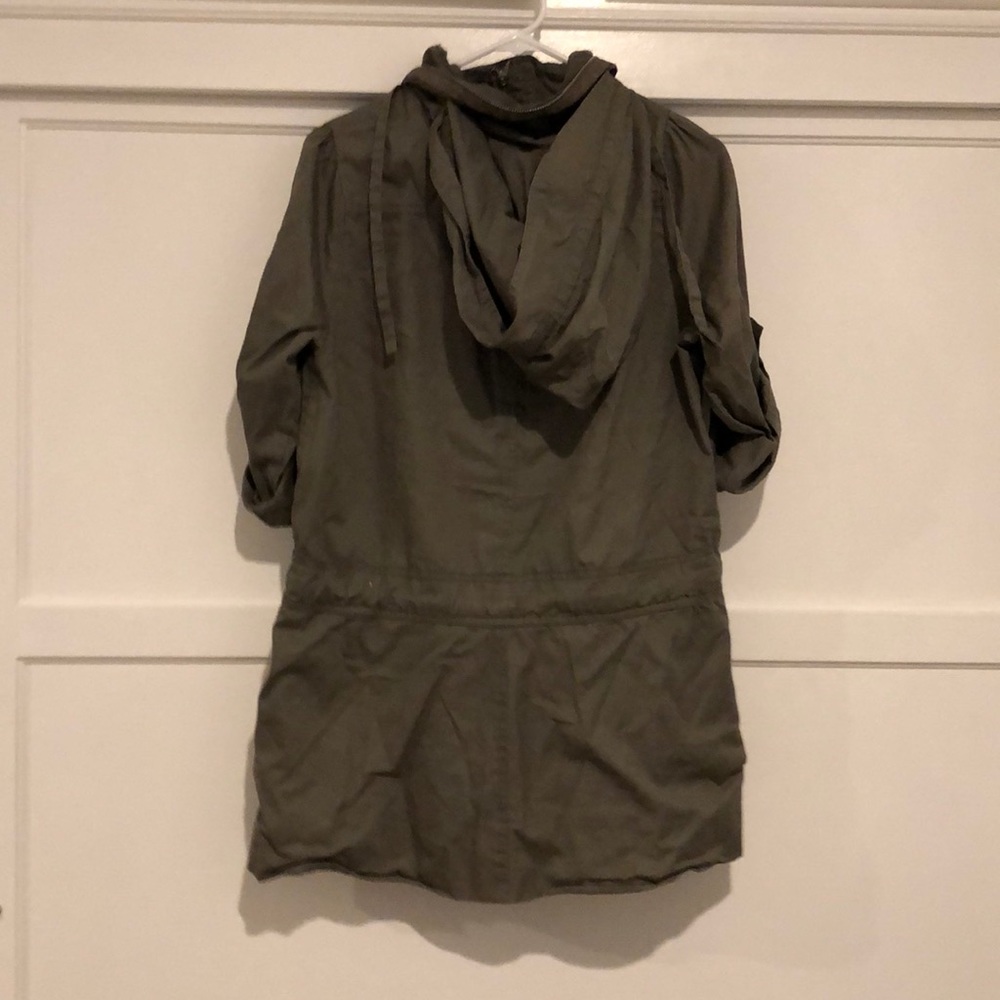jacket - Picture 2 of 3